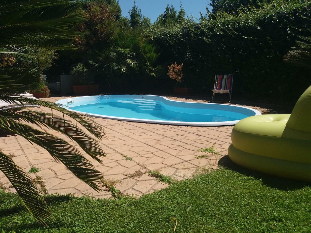 L'Affittacamere Nel Parco "Appia Antica" - Piscina A Uso Ospiti Roma Exterior foto